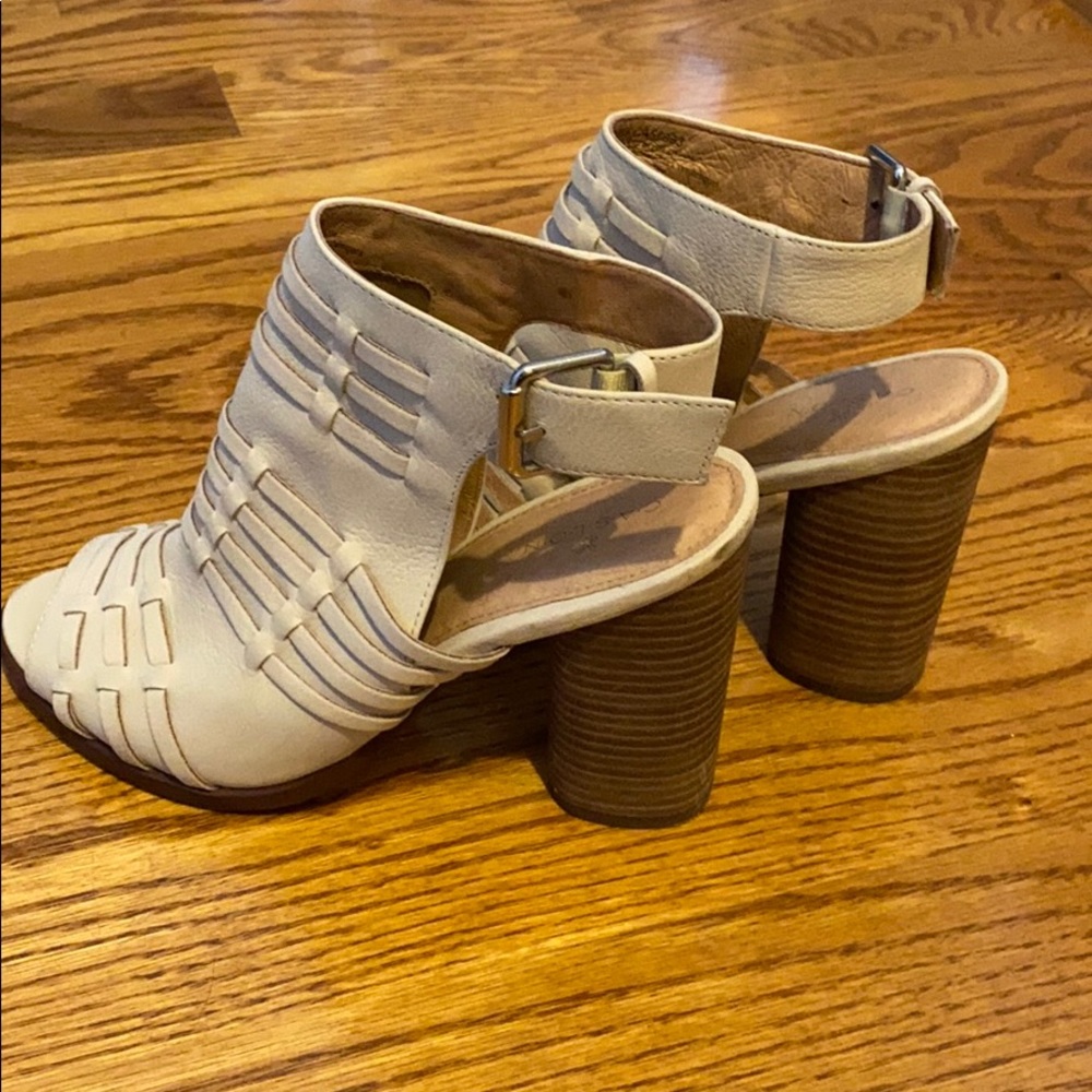 Caslon Weave Peep Toe Bootie - Picture 4 of 9